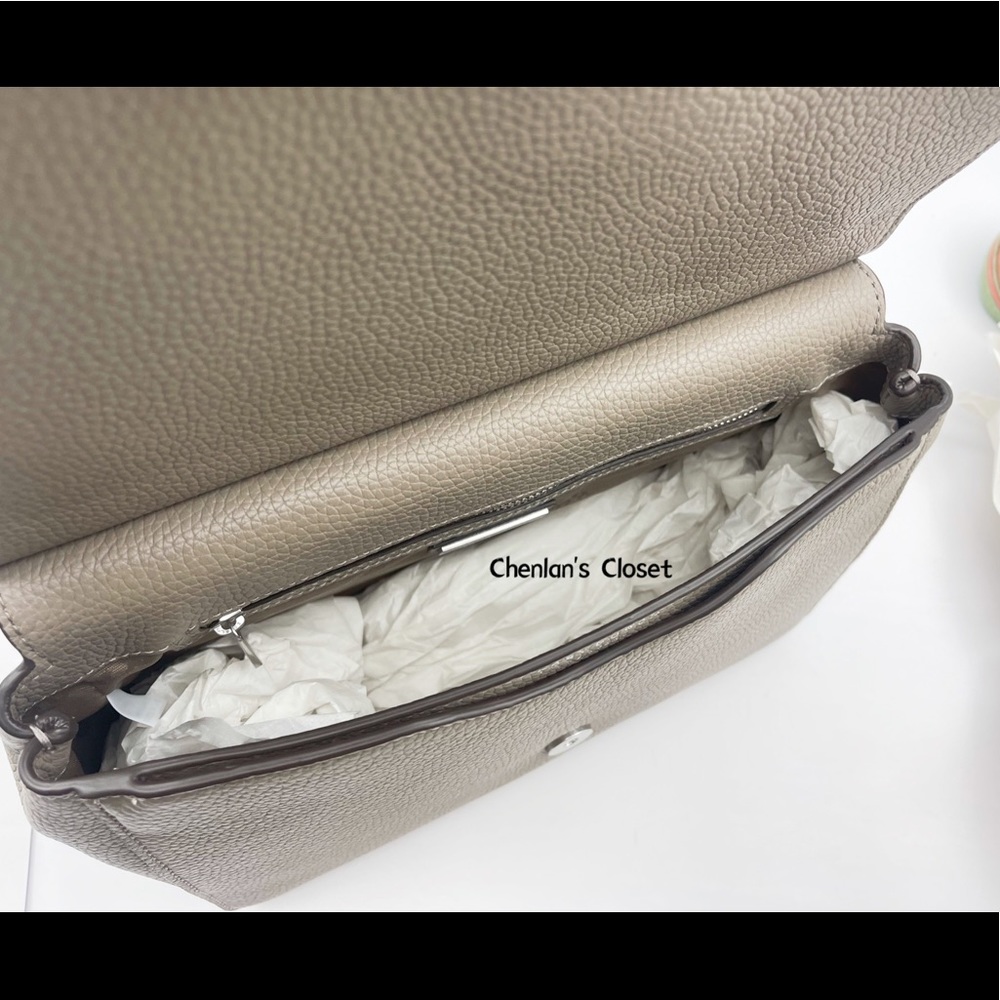 🦋✨NeW! Tory Burch Britten Flap Shoulder Bag - Picture 10 of 15